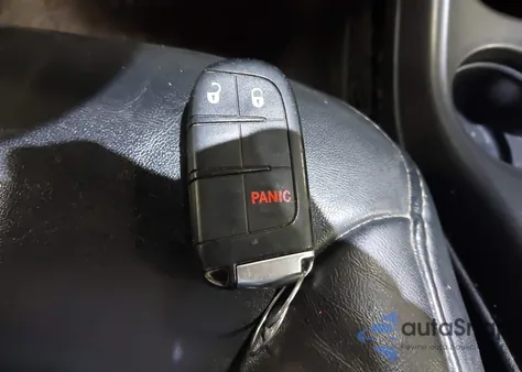 2018 Dodge Journey Crossroad из США, поврежденный, VIN 3C4PDCGG0JT495568